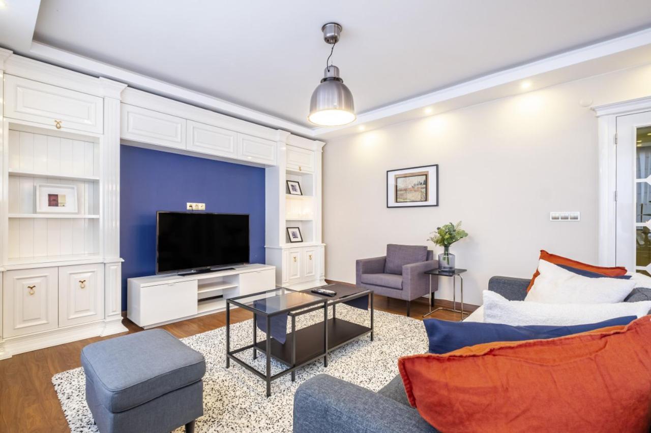 Captivating Flat With Balcony Near Besiktas Pier Apartment Istanbul Luaran gambar