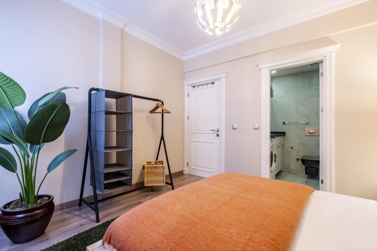 Captivating Flat With Balcony Near Besiktas Pier Apartment Istanbul Luaran gambar