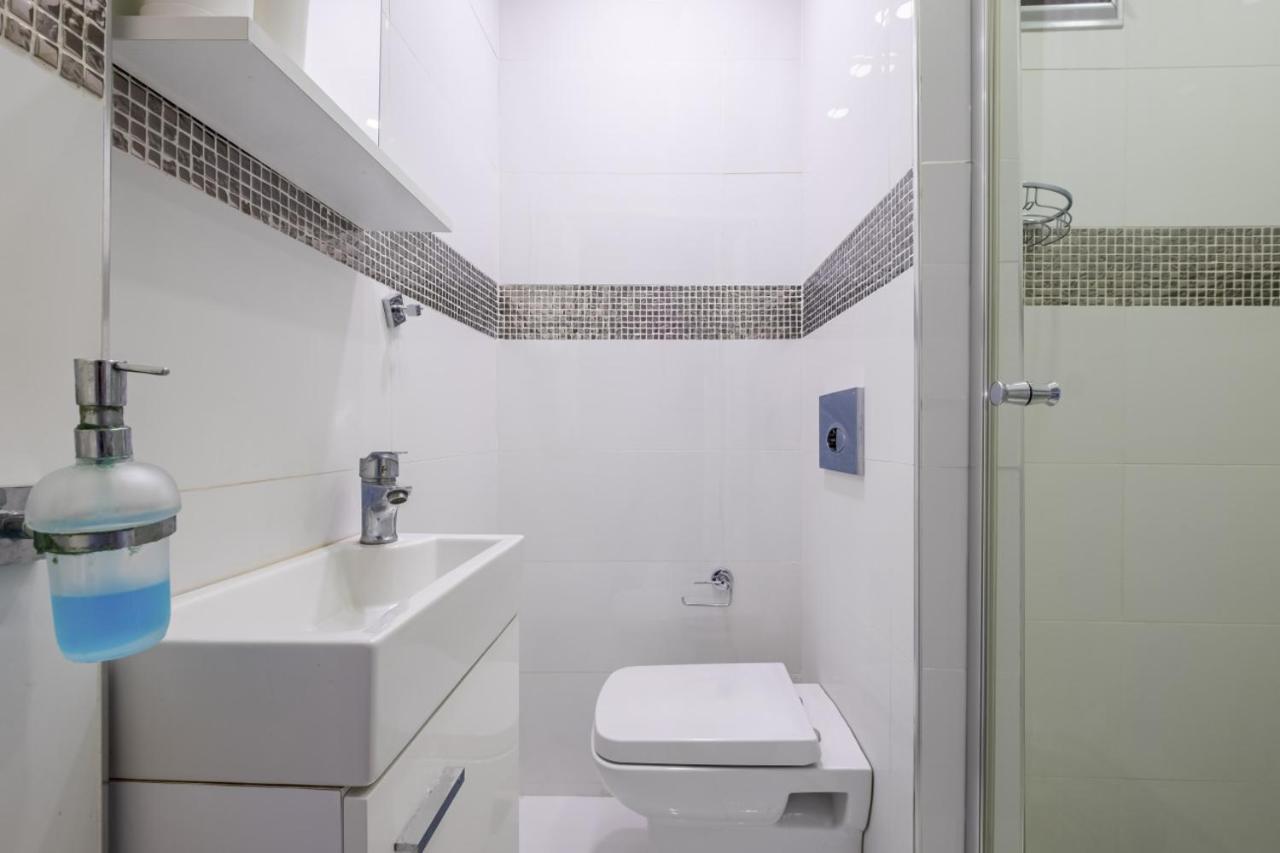 Captivating Flat With Balcony Near Besiktas Pier Apartment Istanbul Luaran gambar